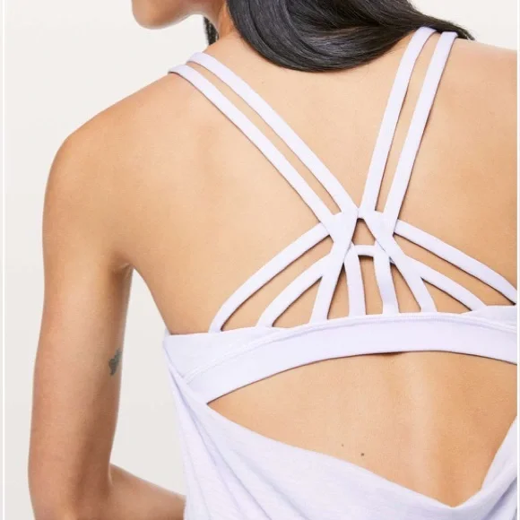 Lululemon Moment To Movement 2-In-1 Tank
Heathered Sheer Lilac / Sheer Lilac - Picture 3 of 7